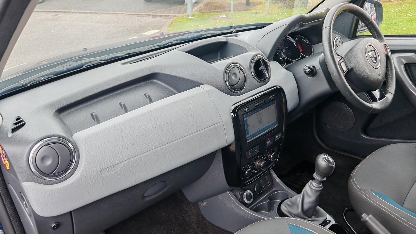 Used Dacia Duster VO15EXN 26