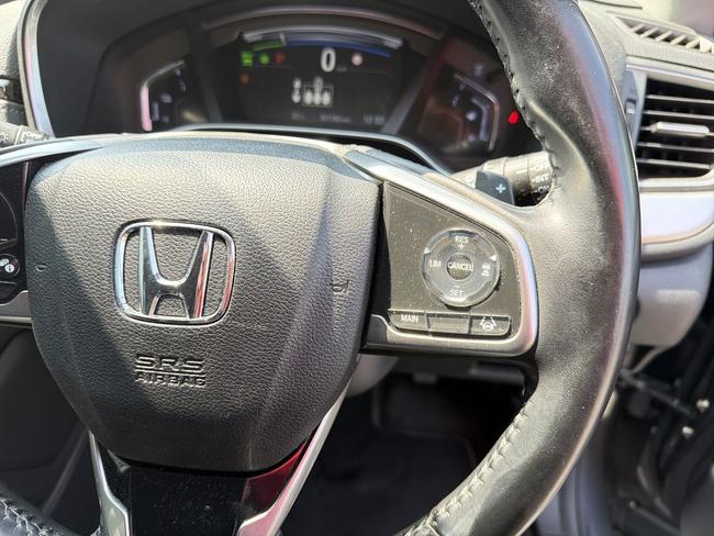 Honda CR-V Photo ef4e5dd8-a223-4546-9061-cbe249de9e3c.jpg