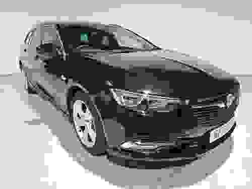 Vauxhall INSIGNIA SPORTS TOURER Photo ef4fcc28-f127-4a30-9c1d-82268c57dcdf.jpg