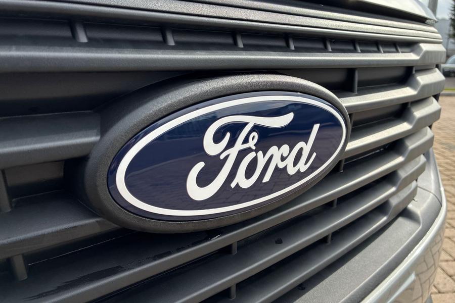 Ford COURIER Photo ef5fb174-0f91-4e93-aa38-ad8e739249cc.jpg