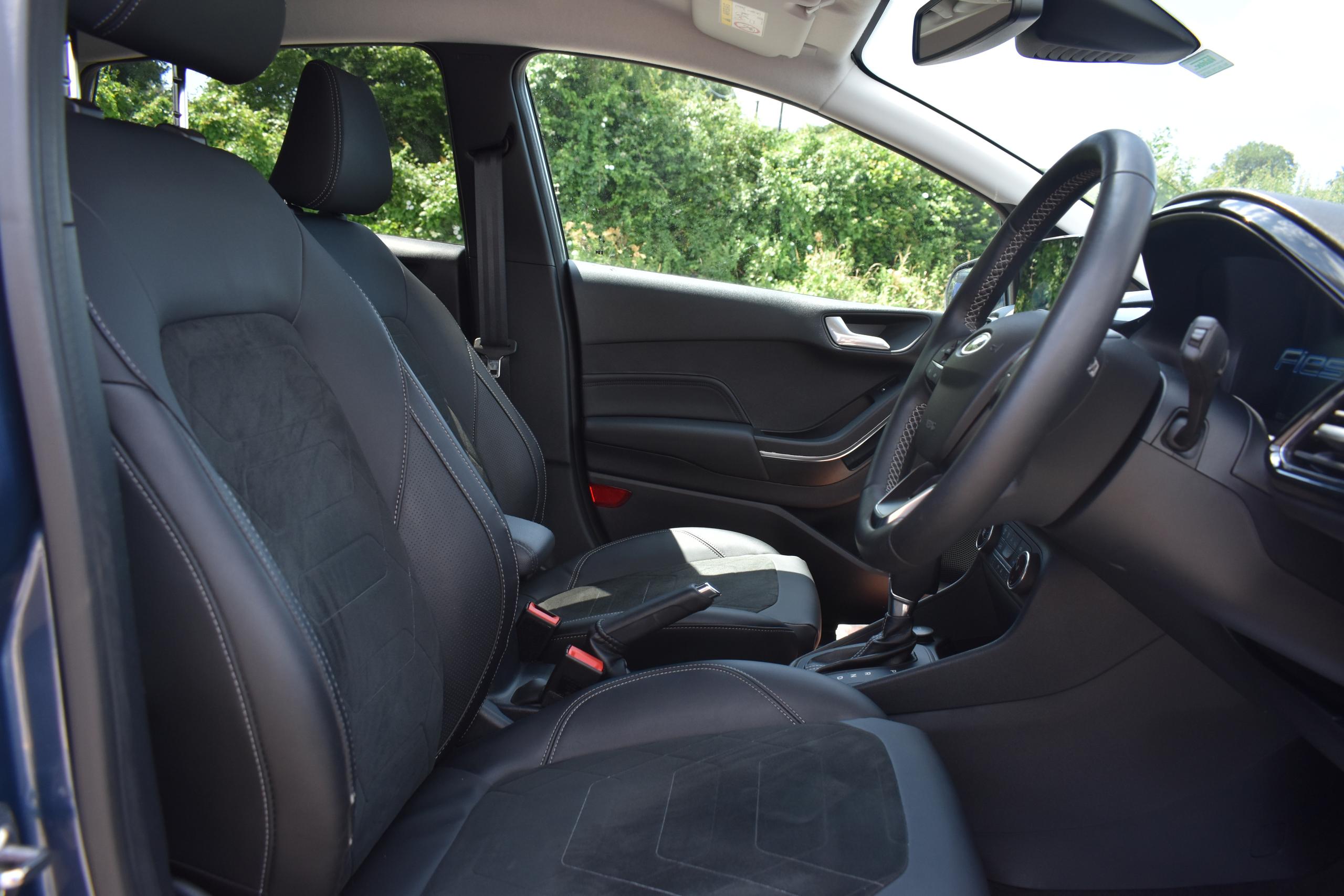 Used Ford FIESTA YL72AKK 21
