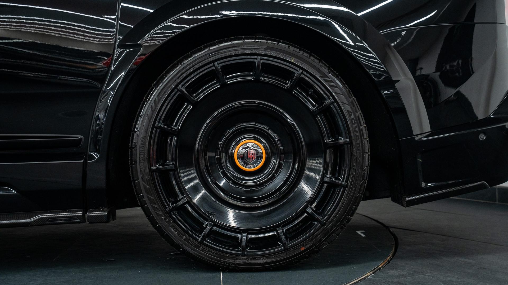 Rolls-Royce Cullinan Photo ef756eee-5f11-4938-9e6c-9b66b6c1b6ae.jpg