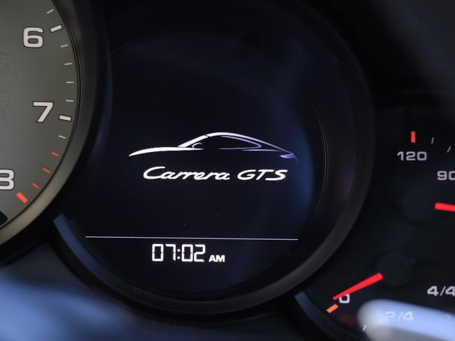 PORSCHE 911 Photo 28