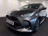 Toyota Yaris Photo 4