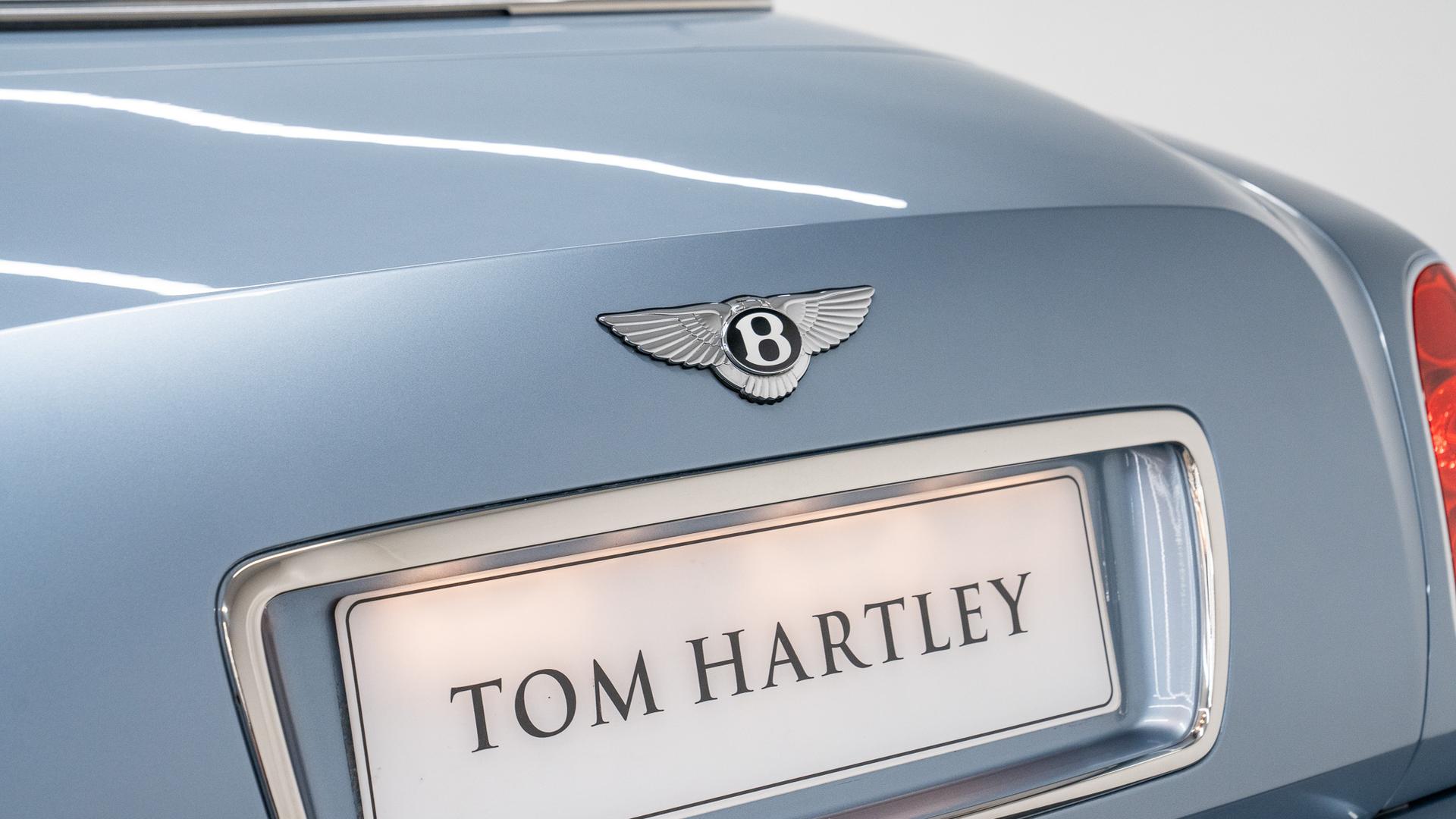 Bentley Azure T Photo ef99c239-5265-4c93-bbf1-42aaa61661bb.jpg