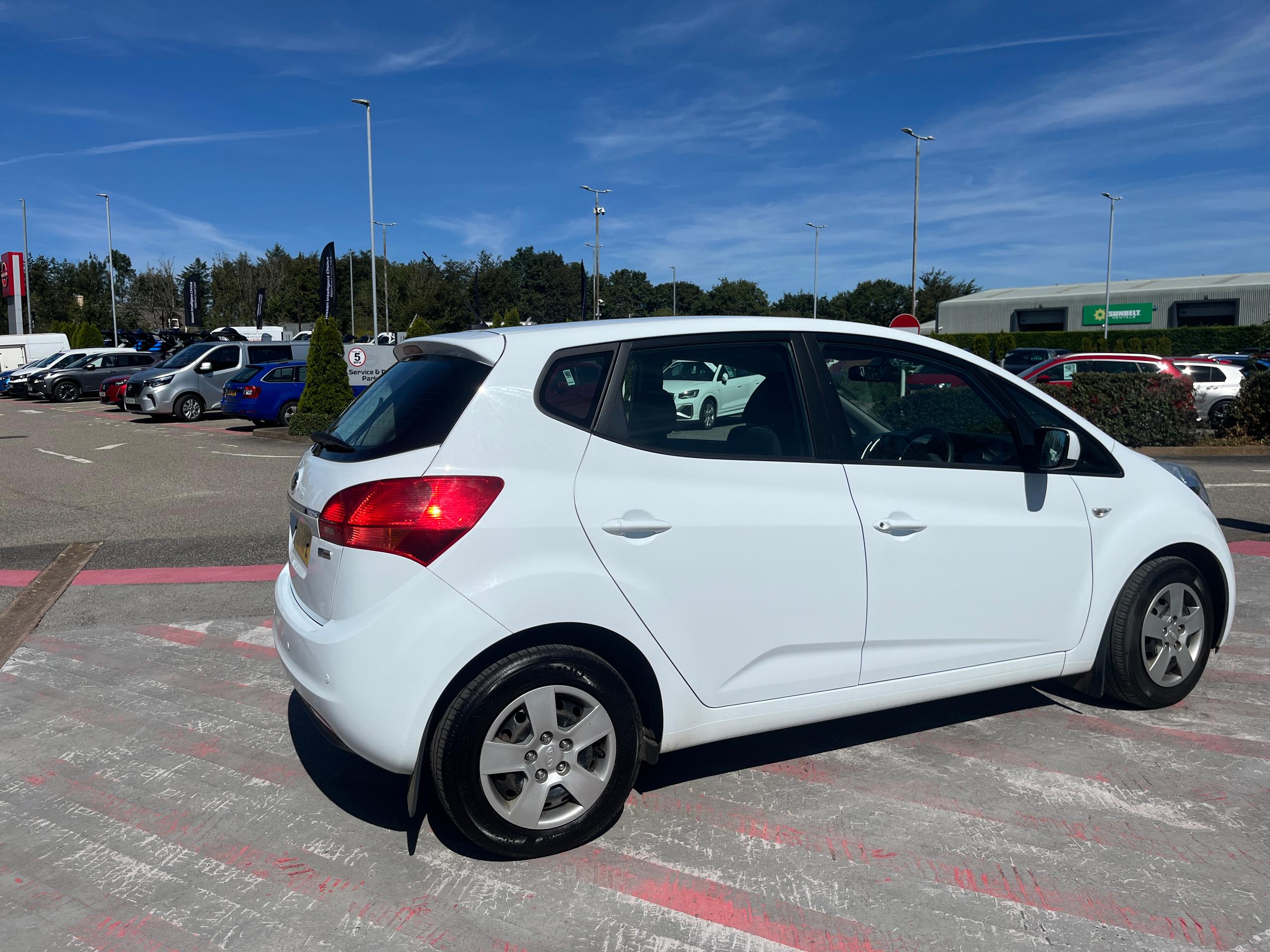 Kia Venga Photo 6