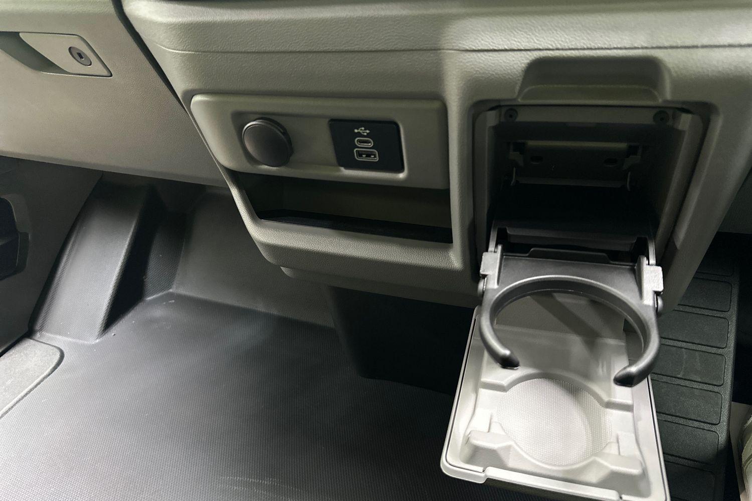 Ford TRANSIT CUSTOM Photo 28