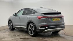 Audi Q4 E-Tron Photo 3
