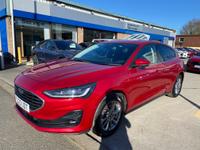 Ford Focus Photo 2