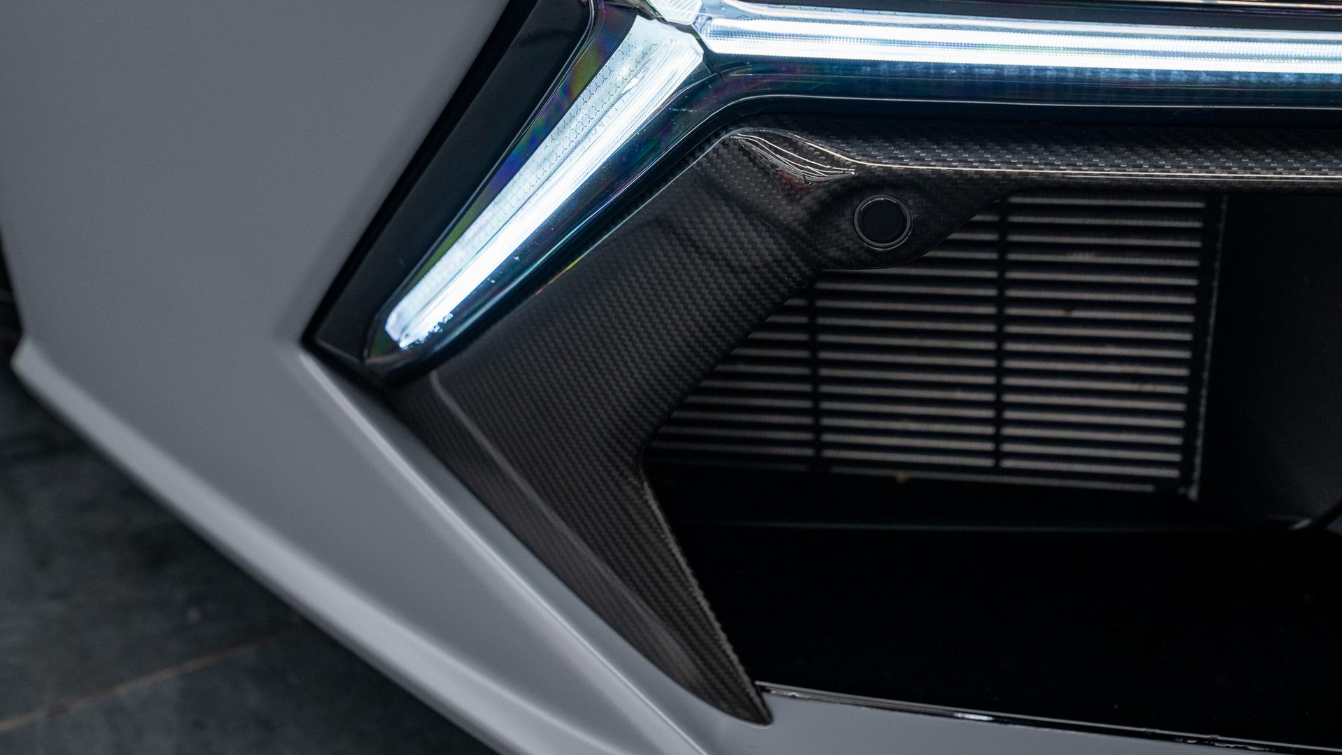 LAMBORGHINI Revuelto Photo efed67d5-9fa2-49c6-bb70-b0a3e74e1684.jpg