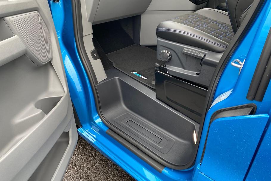 Used Ford E-TRANSIT CUSTOM L1DCIVMSRT4 21