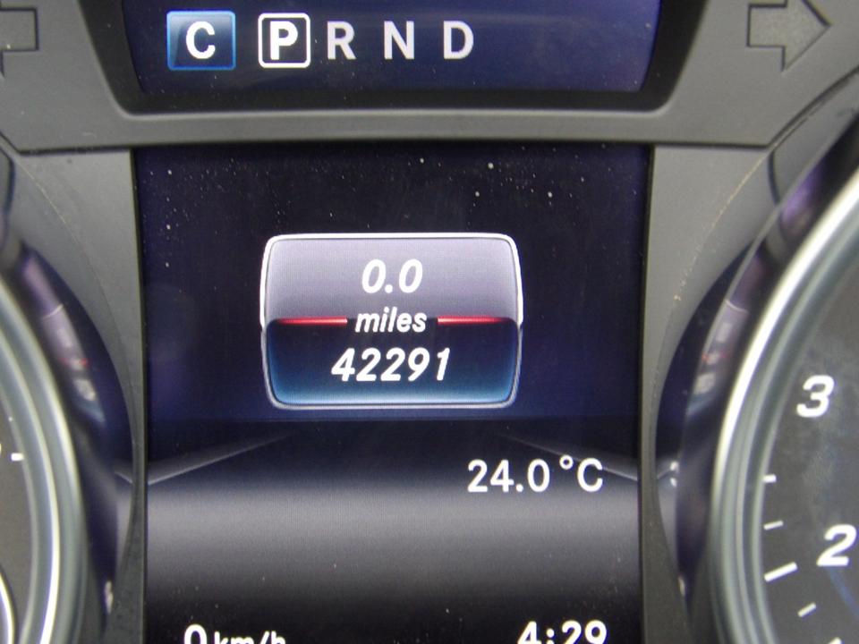 Used Mercedes-Benz SLC AD19DZJ 33