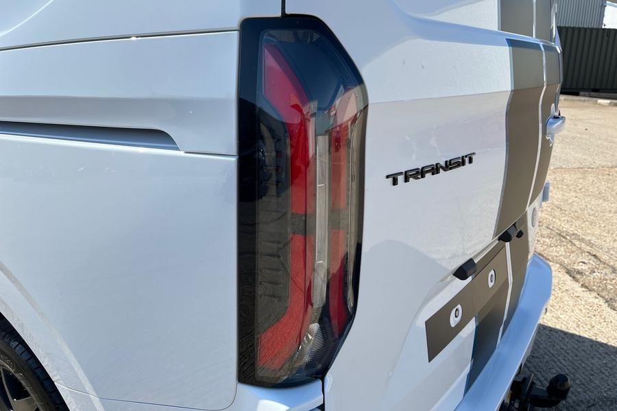 Ford TRANSIT CUSTOM Photo f00e2c20-76c7-4d11-a269-d4baa40922f9.jpg