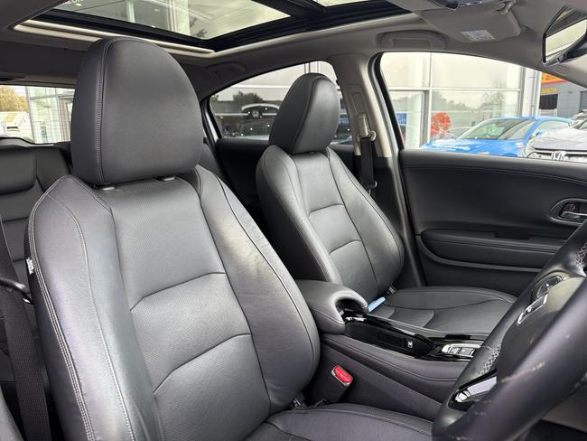 Honda HR-V Photo f01b8960-de03-4fa5-bc42-8658672034b8.jpg