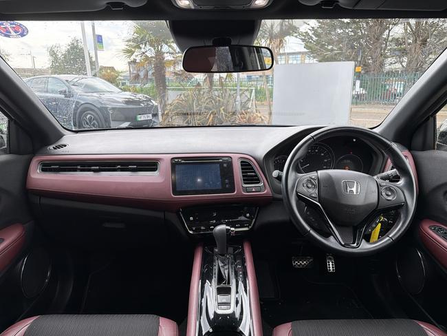 Honda HR-V Photo f01cfa23-2180-4f14-93b7-826208350720.jpg