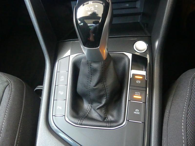 Volkswagen Tiguan Photo f01d482b-5f46-43eb-9292-9c7c984cc38b.jpg
