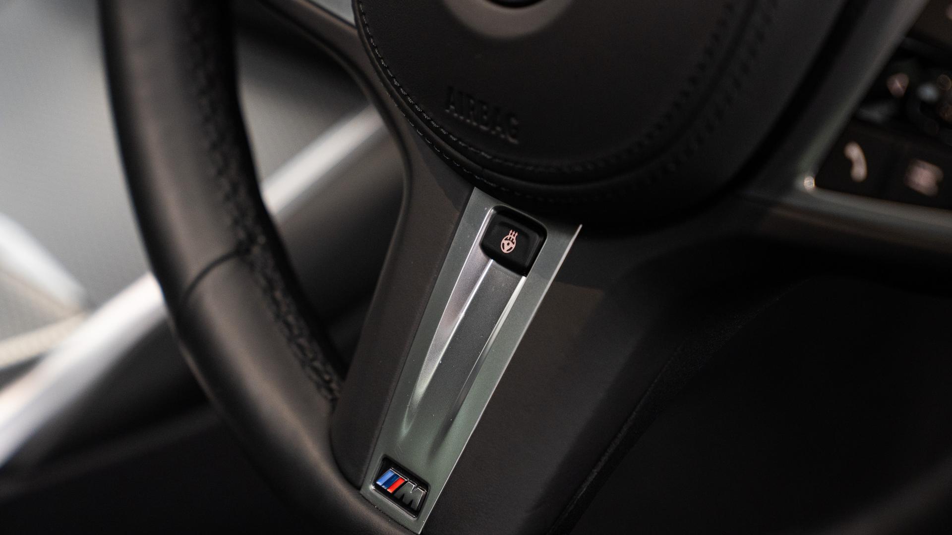 BMW 330i Touring Photo f01ea79a-c9b8-44a7-bda9-7baba3e5301b.jpg