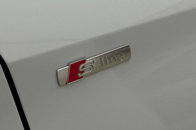 AUDI  A3 Photo 20