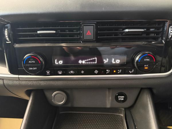 Used Nissan Qashqai AU72VOD 21