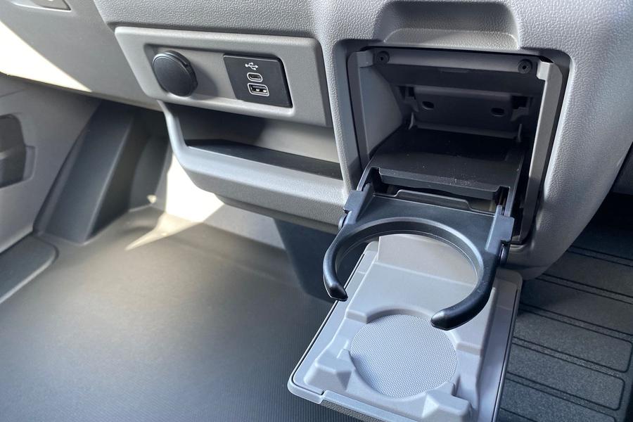 Ford TRANSIT CUSTOM Photo f041c19f-c4c9-4e5a-973b-0674432317fb.jpg