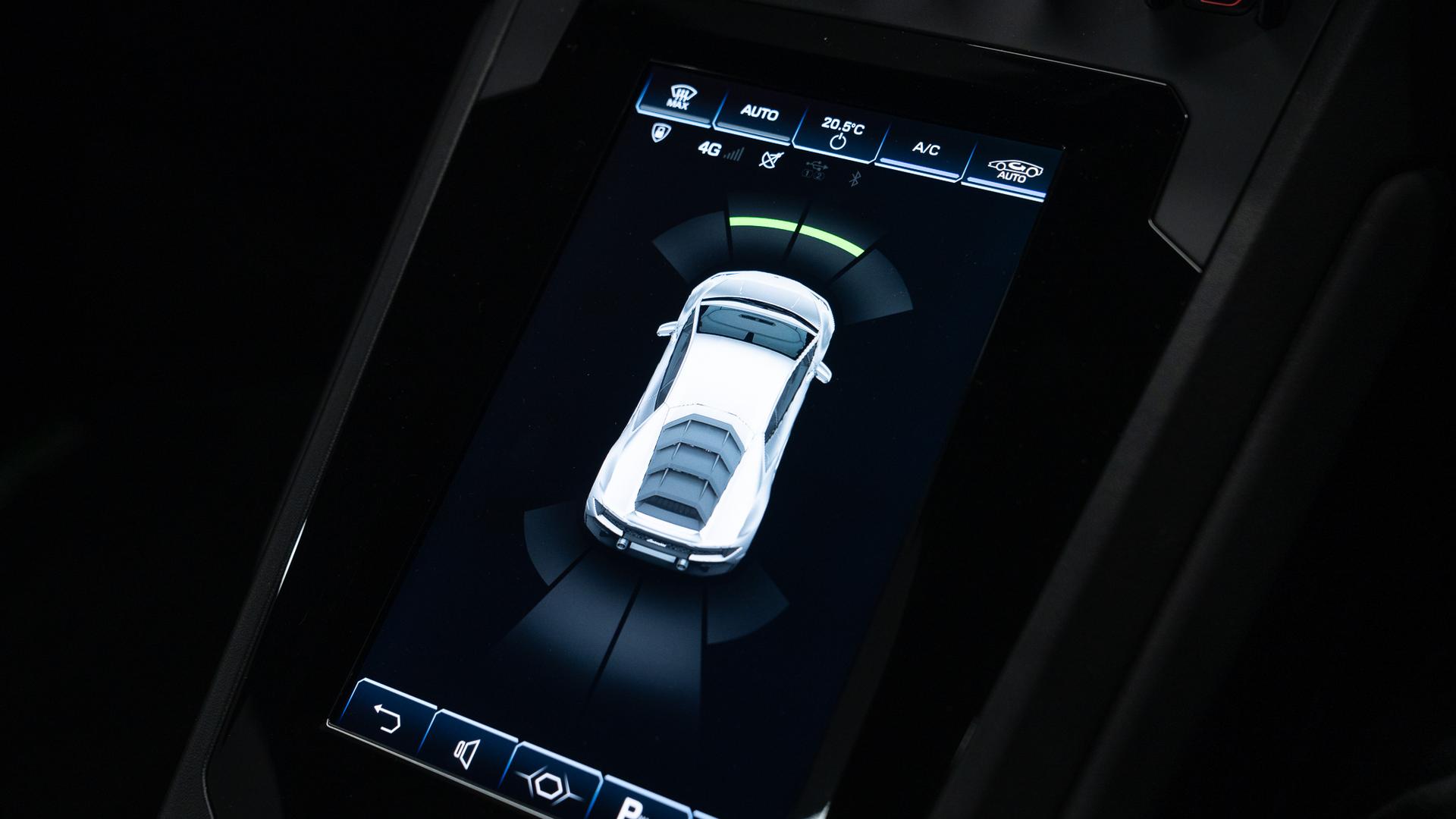 LAMBORGHINI Huracan Photo f04e8e93-1d01-4ed3-a60b-fa8432cac28a.jpg