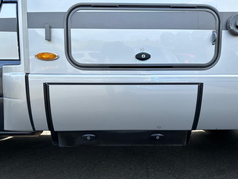 Hymer ML-T 570 CROSSOVER Photo f0628744-8374-40c1-afaf-c11886c84cf2.jpg