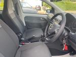 Volkswagen up! Photo 18