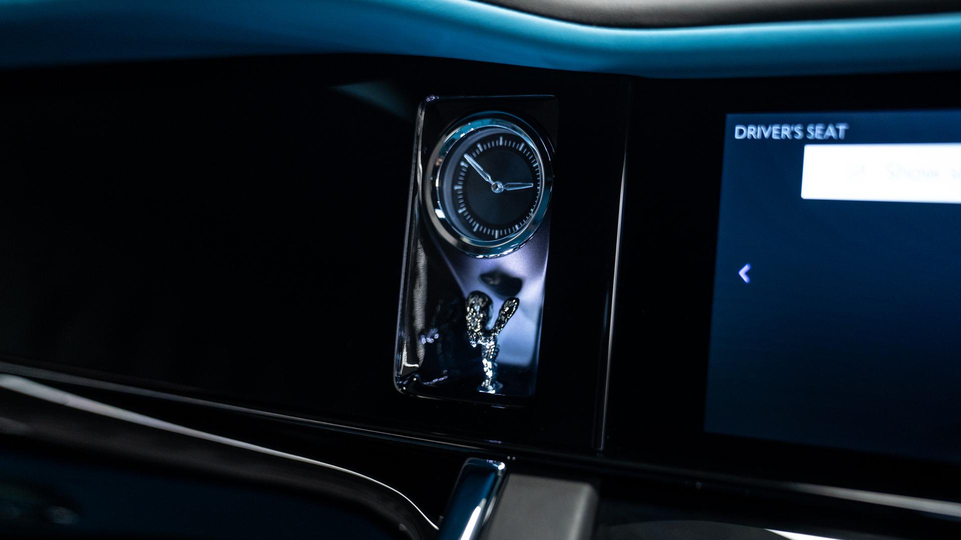 Rolls-Royce Cullinan Series II Photo f0d166d7-e7f3-47d0-9aaf-50b109f07859.jpg