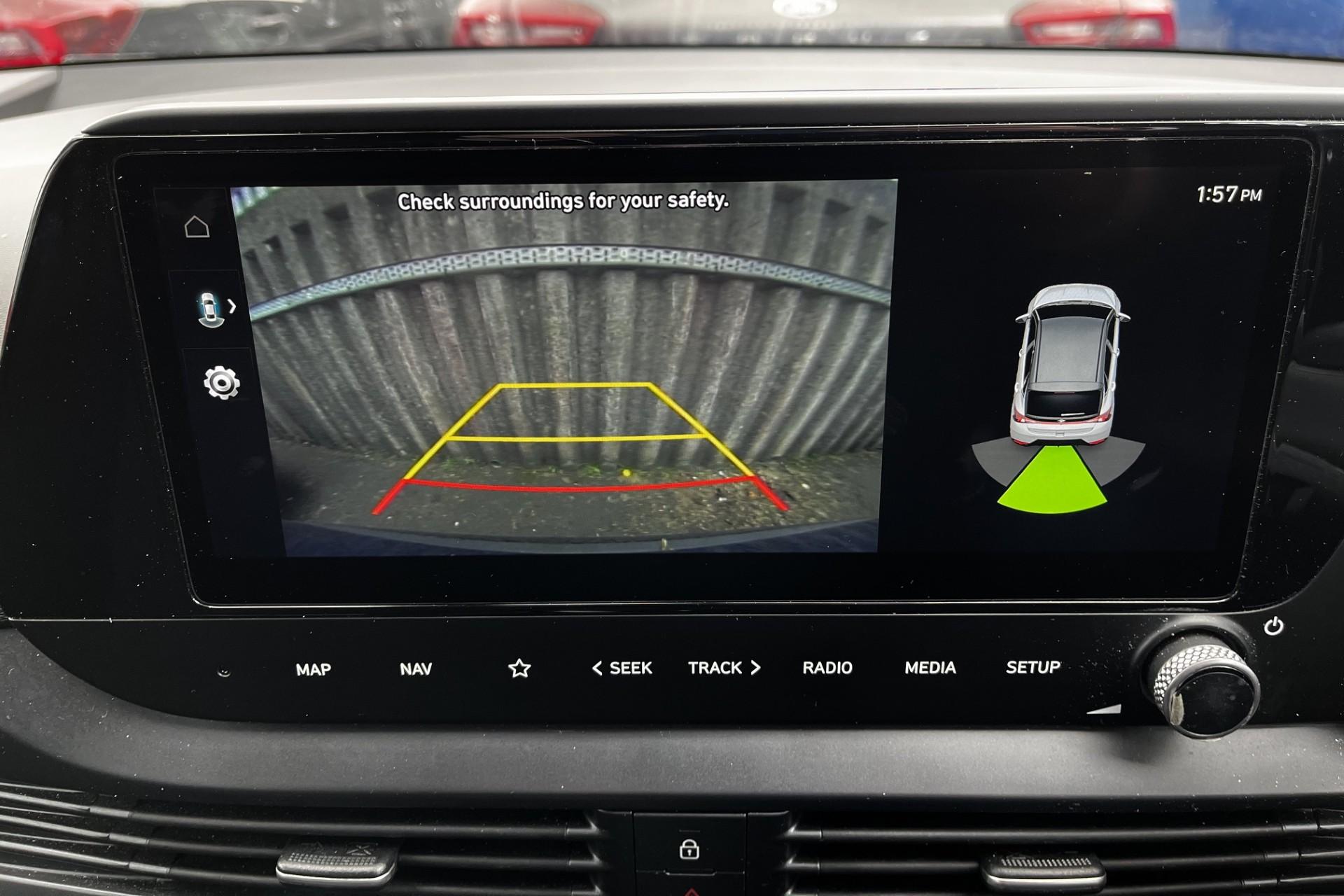 Hyundai BAYON Photo 31