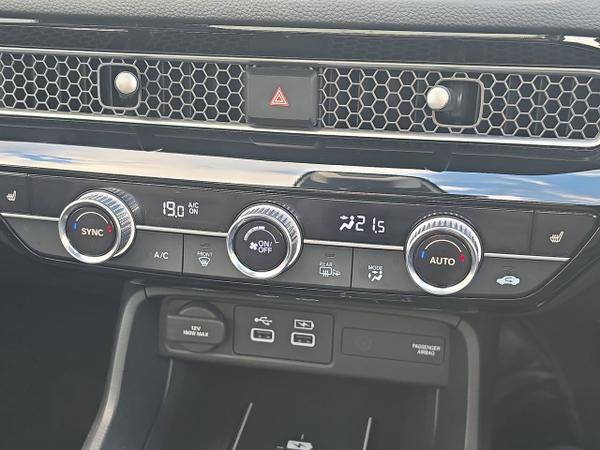 Honda Civic Photo 18