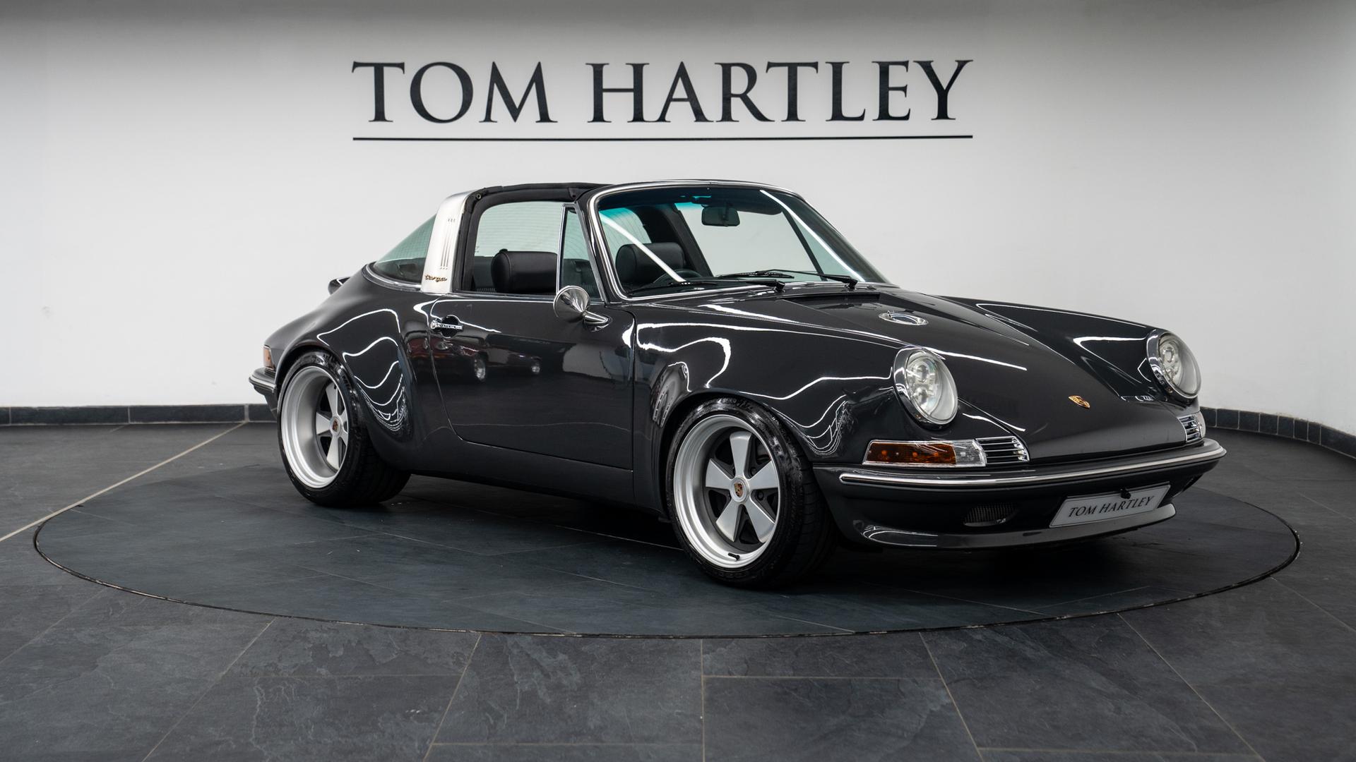 Porsche 911 Retro Works Photo f10ae64c-641a-48e8-b16a-9fe9e184c7e8.jpg
