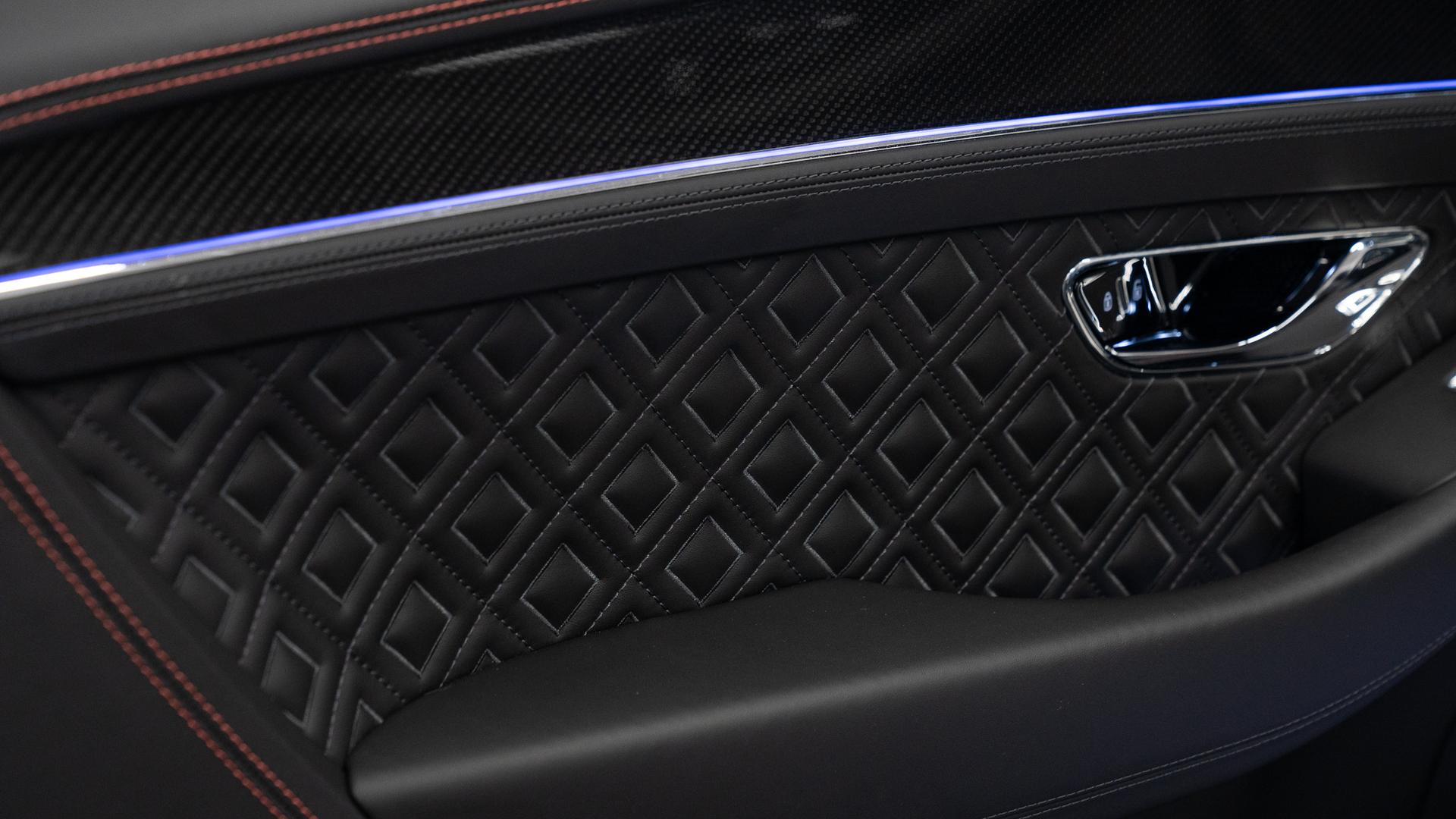Bentley Continental Photo f10b73ac-f76a-4467-9146-e7223d7655e3.jpg