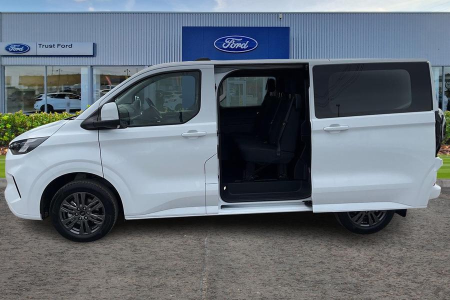 Ford TRANSIT CUSTOM Photo f11dcf2c-7b7e-476e-8190-4344f91bf70a.jpg