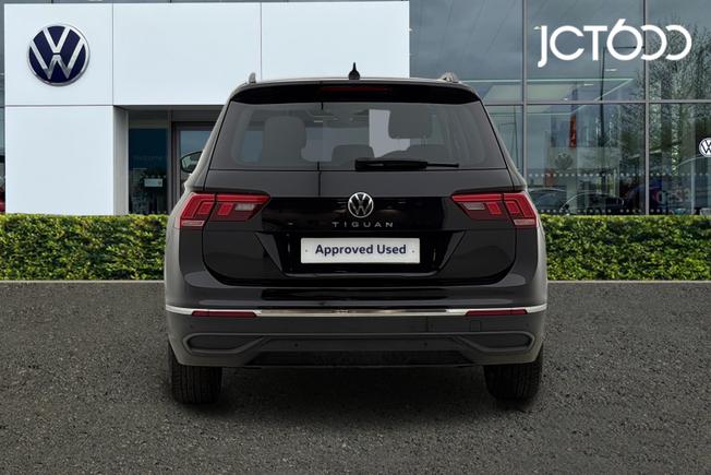 Volkswagen Tiguan Photo 7
