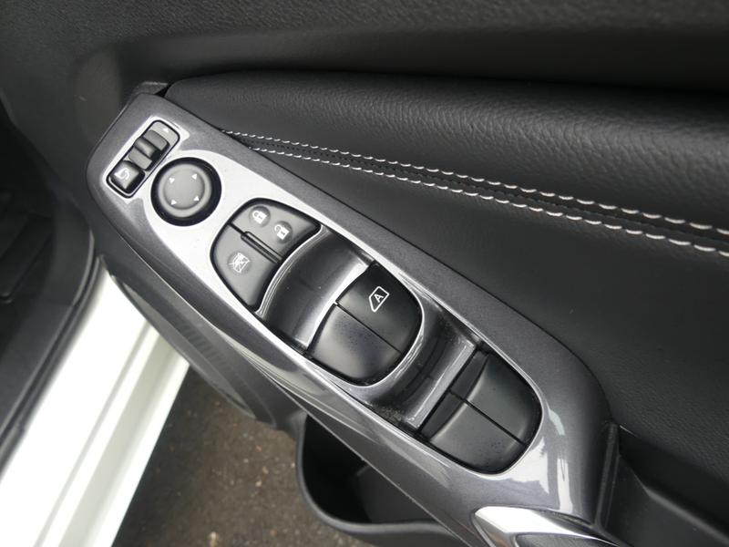 Nissan Juke Photo f13063ab-bc98-4d6b-9609-c353458c965d.jpg