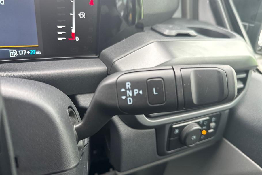 Used Ford TRANSIT CUSTOM L1DCIVMSRT1 18