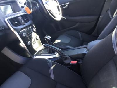 Volvo V40 Photo 21