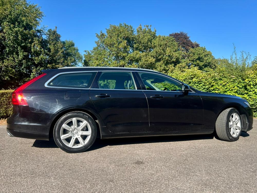 Used Volvo V90 YP18AHU 15