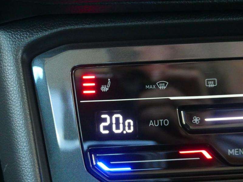 Volkswagen Tiguan Photo f14d9d7f-6e18-4d41-878f-d977d9dd5ebf.jpg