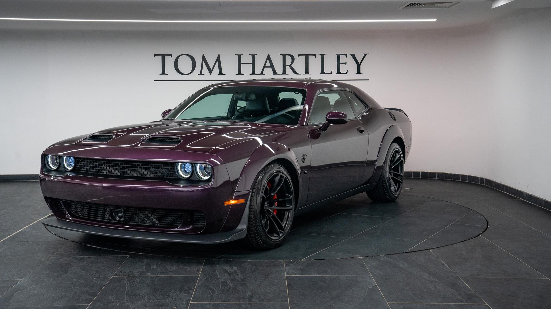 Dodge Challenger Photo f158bc2d-54ad-4ac3-a577-c3cde7dc4077.jpg