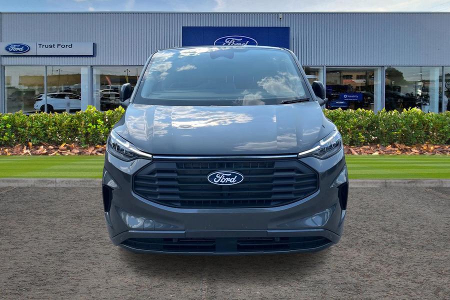 Ford TRANSIT CUSTOM Photo f15bf8be-8a03-4d87-b781-18f3cefa4649.jpg