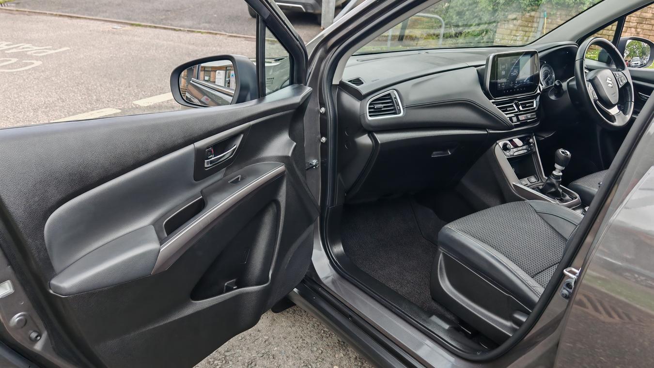 Used Suzuki S-Cross WN72HJG 23