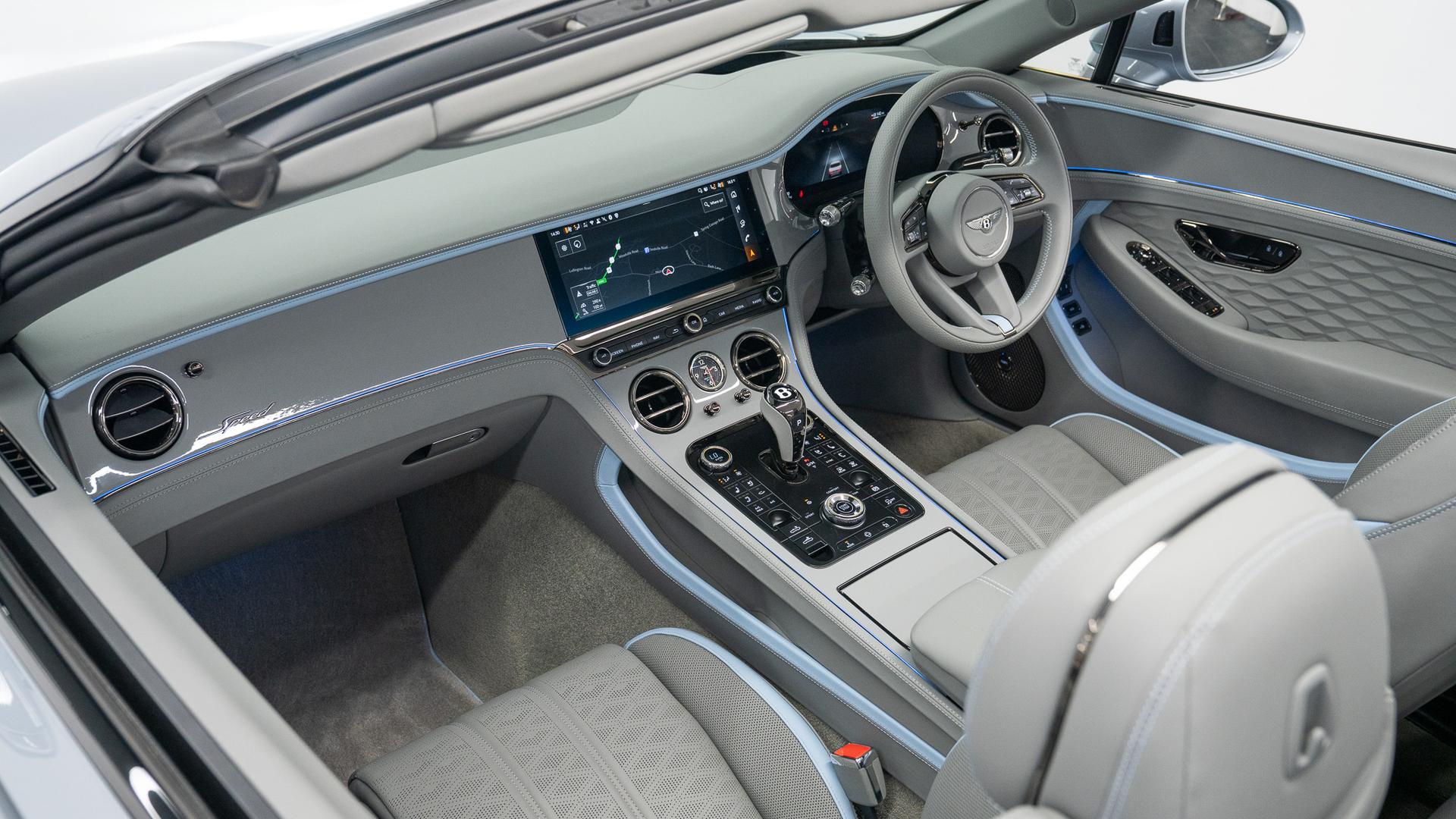 Bentley Continental Photo f169122b-bf36-48dd-90e5-fb627d049ca8.jpg