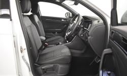 Volkswagen T-ROC Photo 19