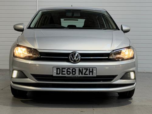 Volkswagen Polo Photo f18ef921-f653-4085-9fb9-150e70cb4676.jpeg