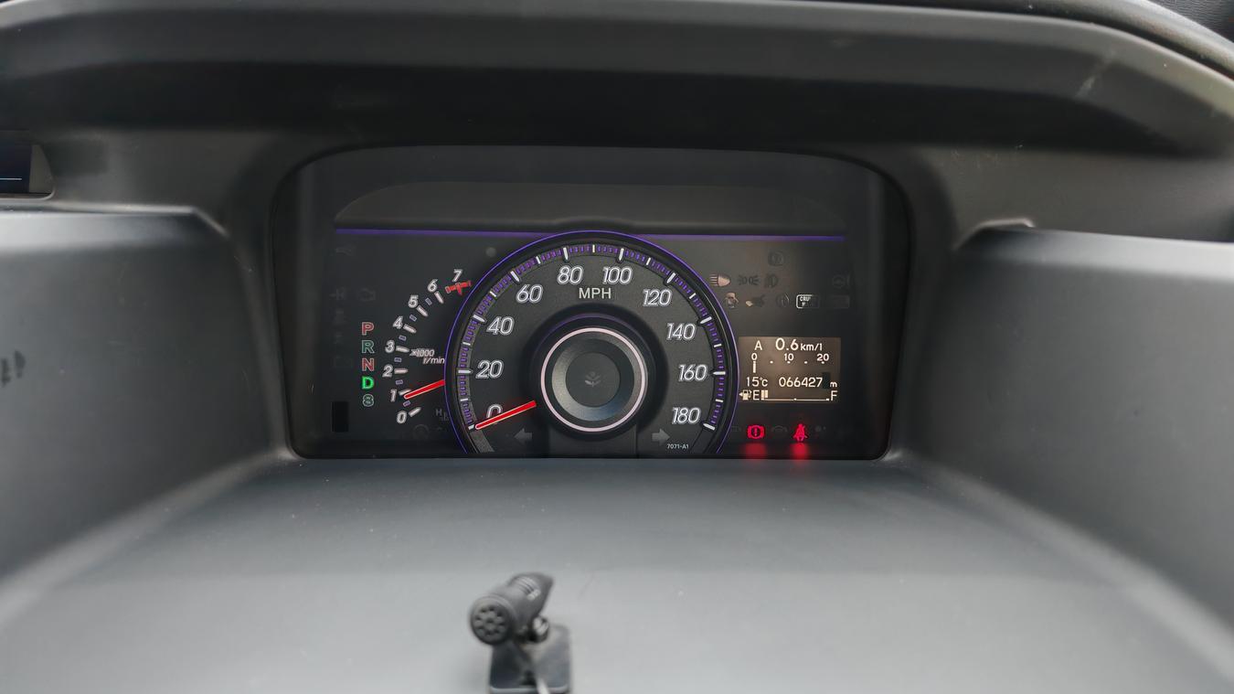 Used Honda Stepwgn STEPWGN 29