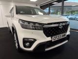 Suzuki S-Cross Photo 3