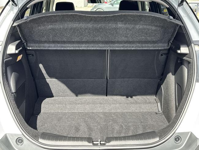 Honda Jazz Photo f1e90702-7d77-4c3b-9407-cca419cc7ba1.jpg