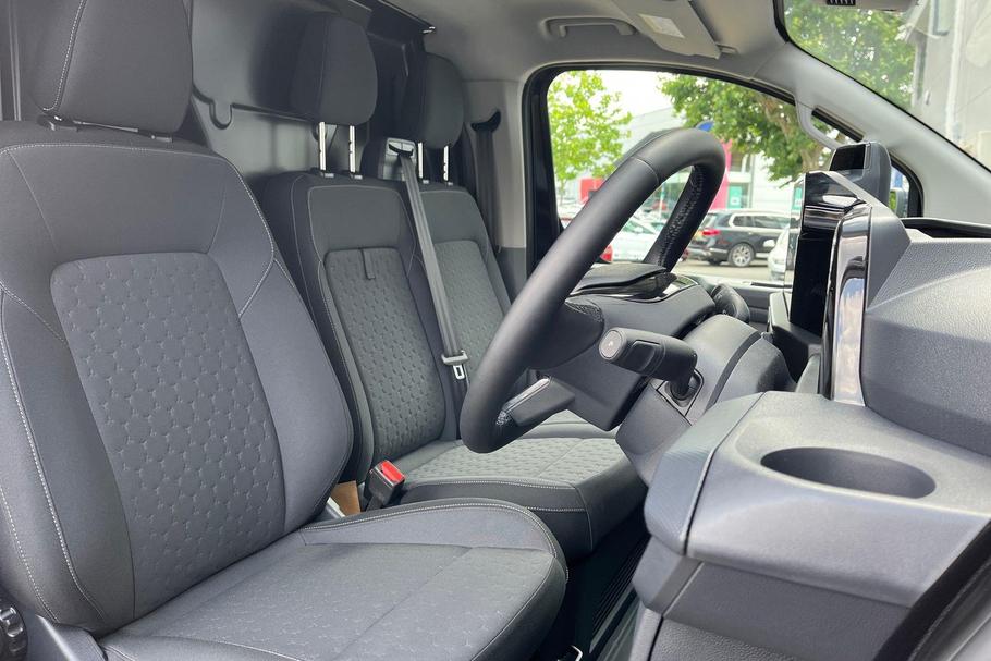 Used Ford CUSTOM CUSTOMPHEV18 15