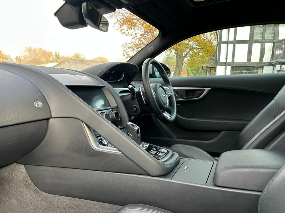 Used Jaguar F-Type YK21WKZ 28